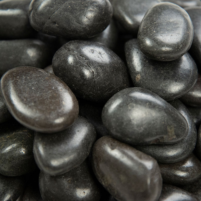 Black Polished Pebble  (1-2IN) 40LB
