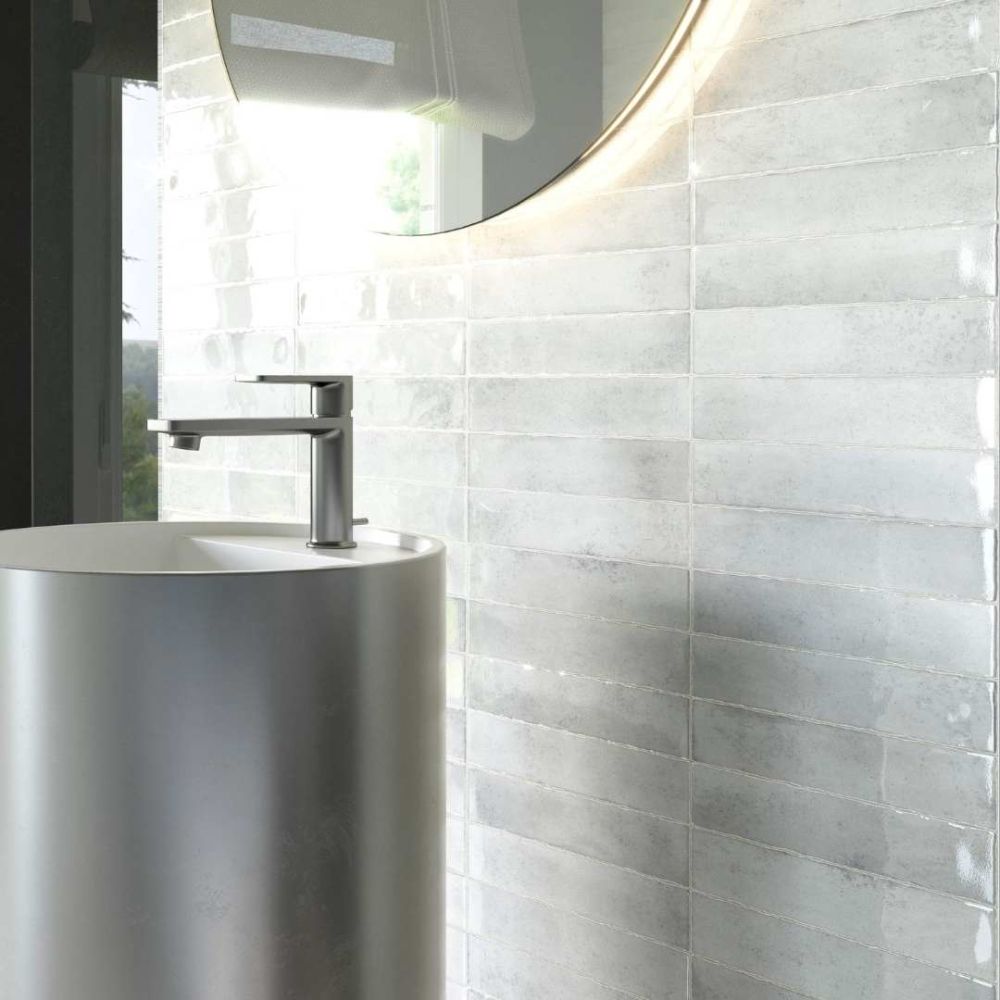 Kalon 2"x10" White Ceramic Glossy Tile
